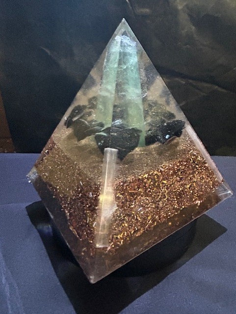 Fluorite Master Tower Pyramid