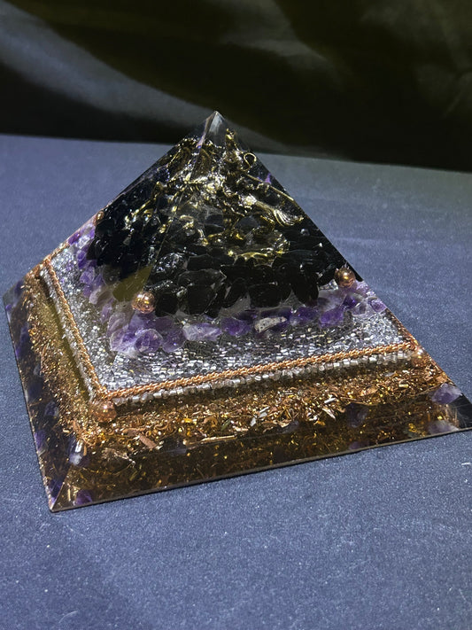 Giza, Chinese Warrior on Horseback